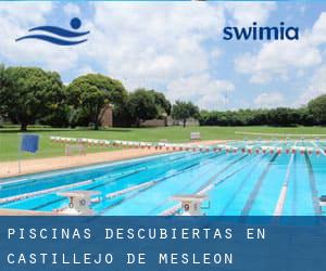 Piscinas descubiertas en Castillejo de Mesleón