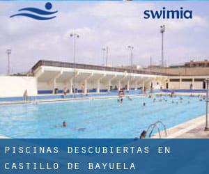 Piscinas descubiertas en Castillo de Bayuela