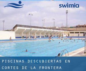 Piscinas descubiertas en Cortes de la Frontera