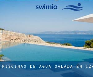 Piscinas de agua salada en Iza