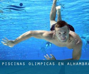 Piscinas olímpicas en Alhambra